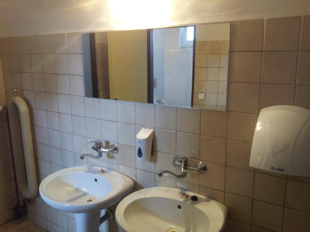 Penzion Tenis Poděbrady Kültér fotó