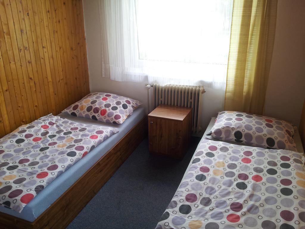 Penzion Tenis Poděbrady Szoba fotó