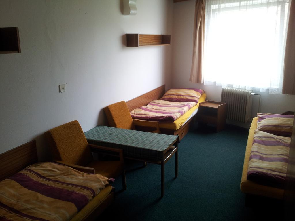 Penzion Tenis Poděbrady Szoba fotó