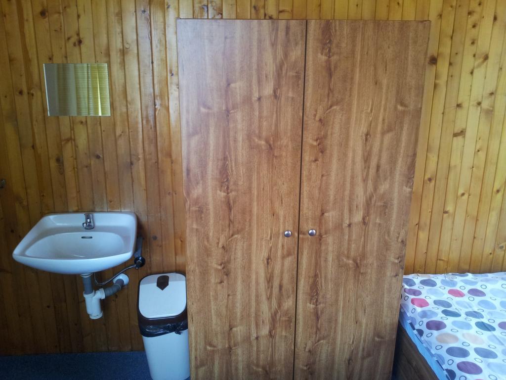 Penzion Tenis Poděbrady Szoba fotó