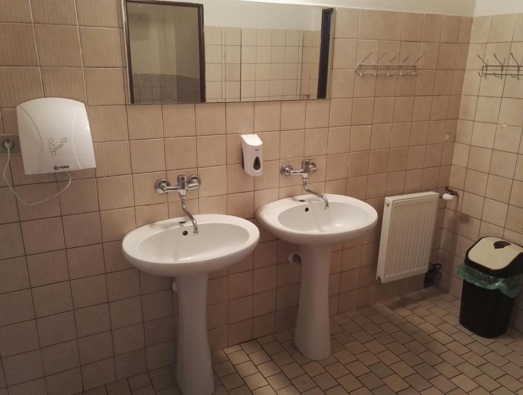 Penzion Tenis Poděbrady Kültér fotó